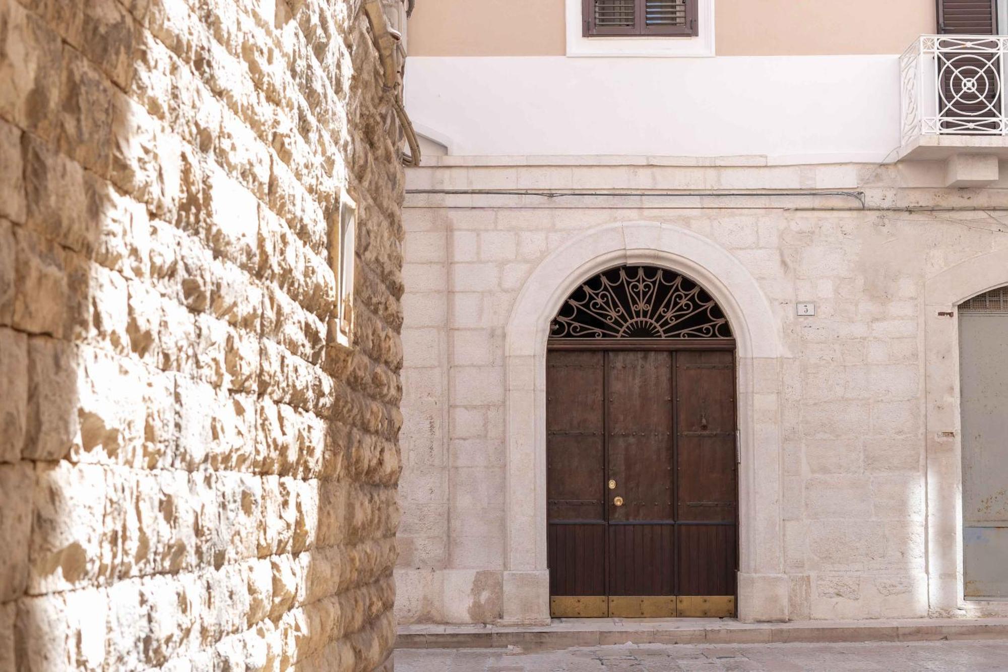 B&B Longobardi Trani Exterior foto